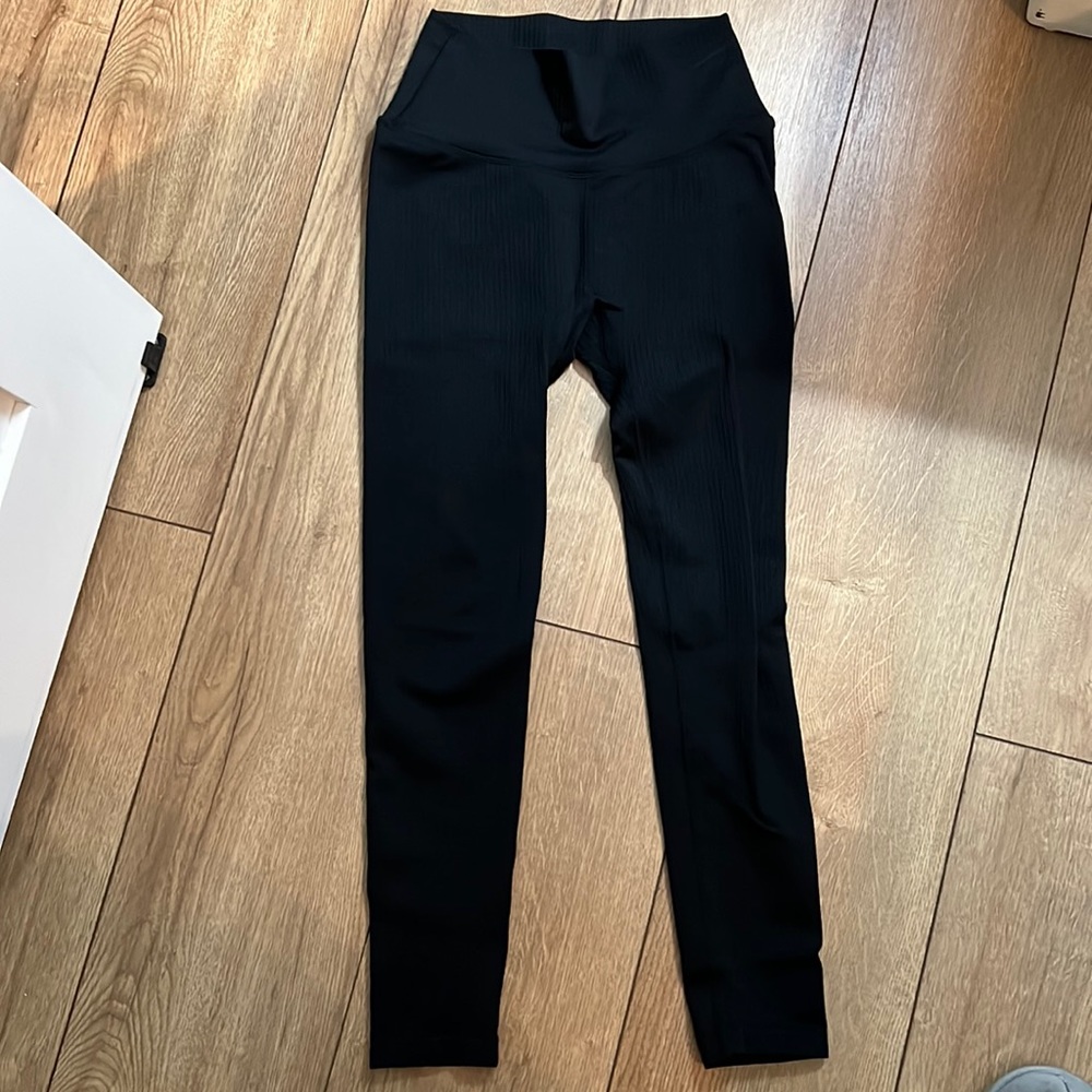 Balance Athletica Linear legging